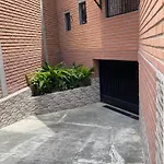 Centrico Y Moderno Vive Medellin En Familia 207